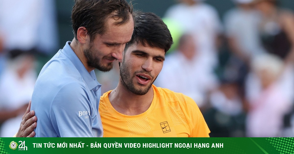 Medvedev "tái sinh" đỉnh cao, Alcaraz - Sinner có thêm đối thủ đua Grand Slam