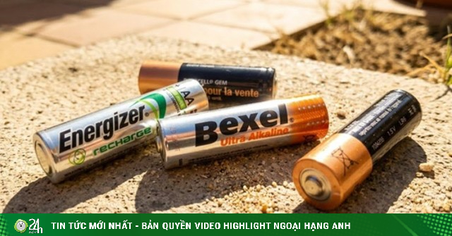 Thực hư việc đem pin AA cũ đi phơi nắng là có thể sử dụng lại