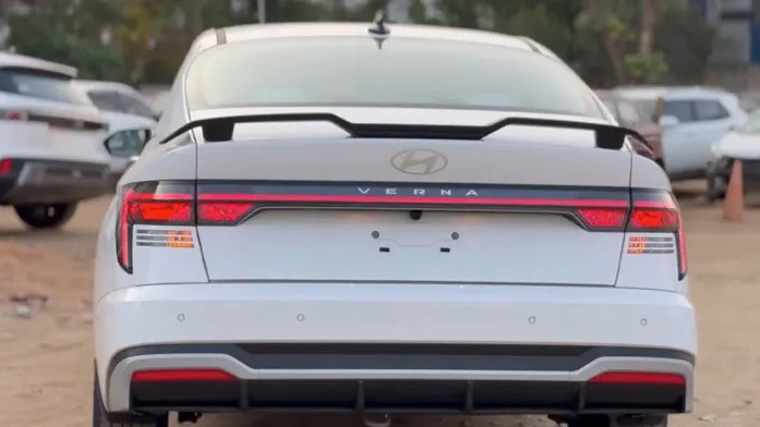 Hyundai Accent bản n&acirc;ng cấp lộ diện - 2