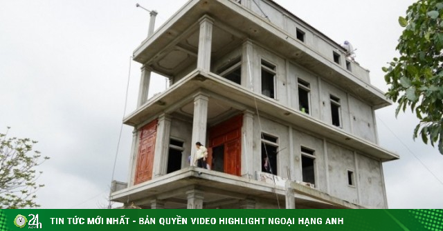 Người đàn ông mù bán tăm bông dạo, xây nhà tiền tỷ ở Nghệ An gây xôn xao