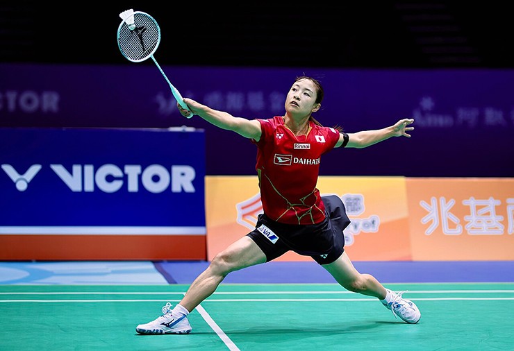 Tay vợt lừng danh Nozomi Okuhara sẽ là đối thủ của Thùy Linh ở tứ kết