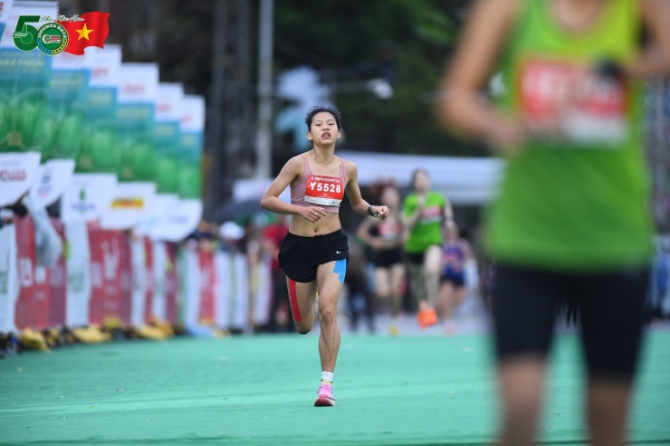 VĐV Hoàng Thị Ngọc Anh.