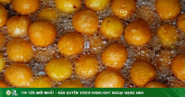 Quán bánh rán tí hon ngày bán 3.000 chiếc ở Hà Nội