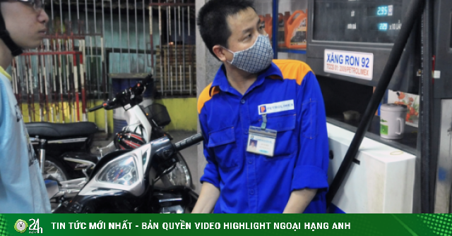 Giá xăng dầu có loại tăng gần 9.000 đồng/lít: Làm sao kiềm đà tăng sốc?