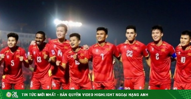 Được xử thắng Malaysia, vì sao ĐTQG Việt Nam vẫn tụt hạng?