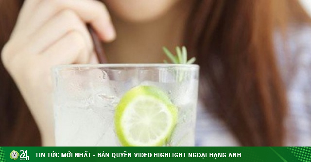 Uống nước chanh có thể làm 'sạch' gan không?