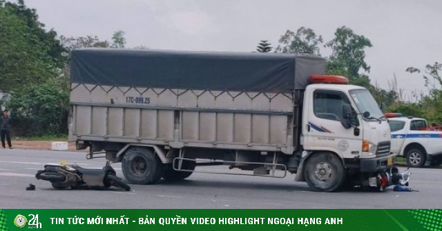 Xe tải tông liên hoàn 3 xe máy ở Ninh Bình, hai phụ nữ tử vong