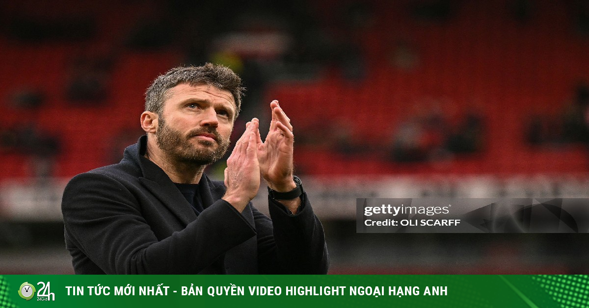 Carrick “lộ mặt” ở MU: Điềm tĩnh ngoài sân, bùng nổ trong phòng thay đồ