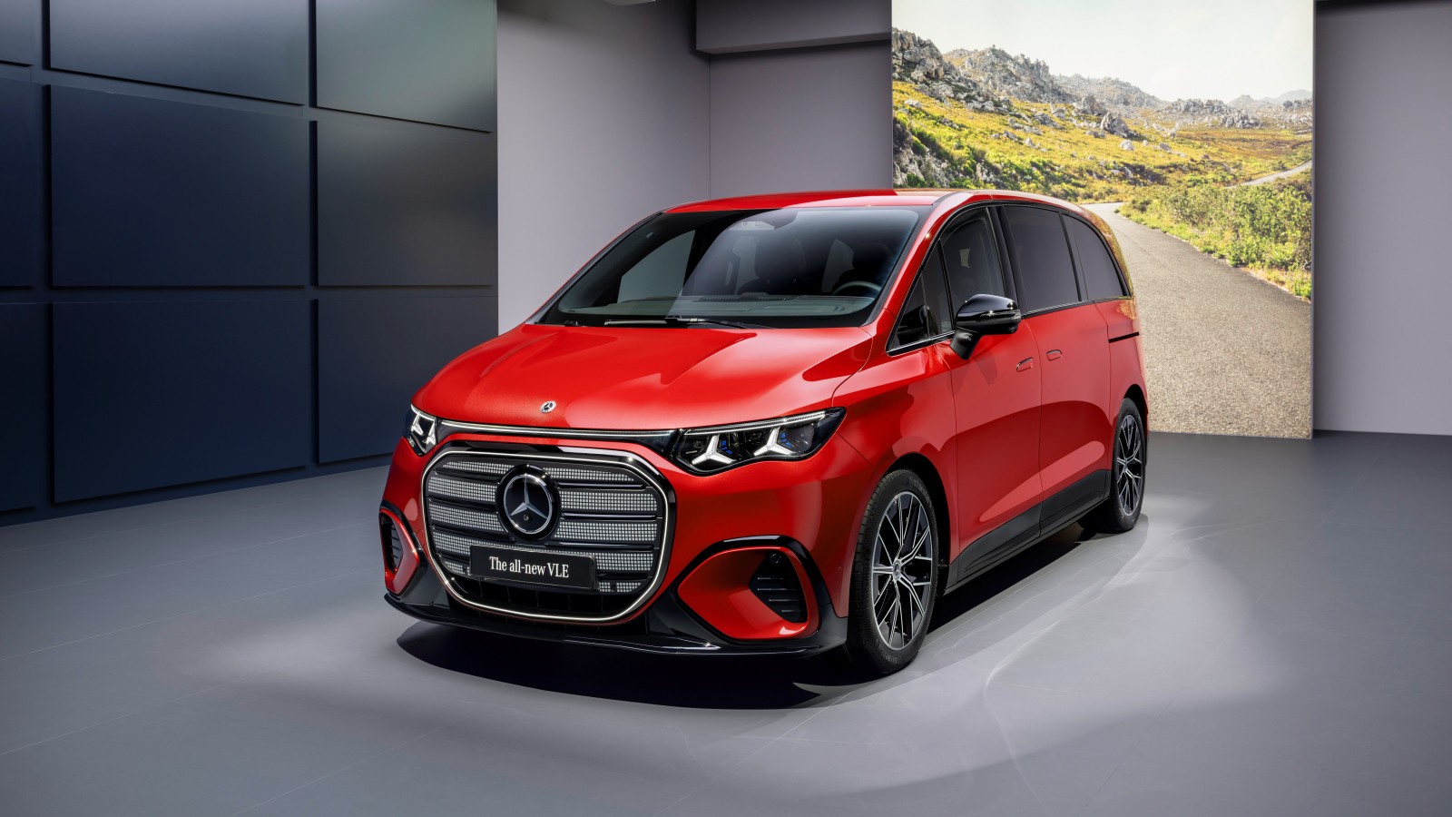 Xe dự kiến di chuyển&nbsp;hơn 700 km theo tiêu chuẩn WLTP nhờ bộ pin 115 kWh.