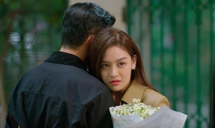 ‘Người yêu cũ' đang nhận 'gạch đá' trên phim giờ vàng VTV là ai? - 2