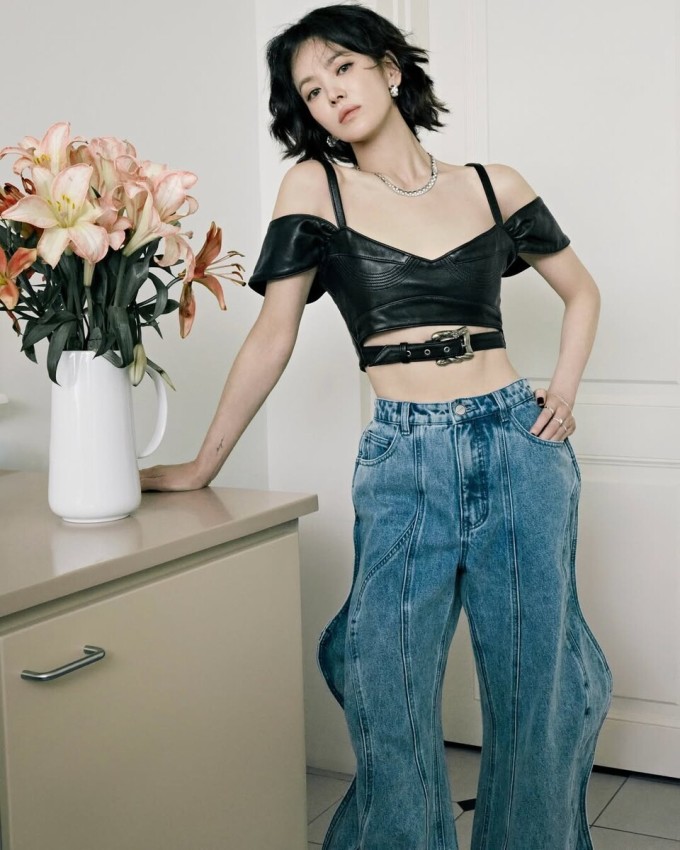 Vợ Han Jae Suk ngưỡng mộ vẻ đẹp 'quên thời gian' của Song Hye Kyo - 3