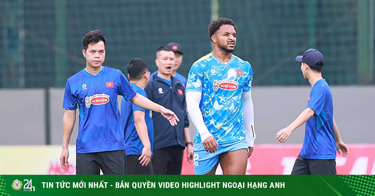 Xuân Son chấn thương ngay buổi tập đầu tiên, ĐT Việt Nam “nín thở” chờ tin