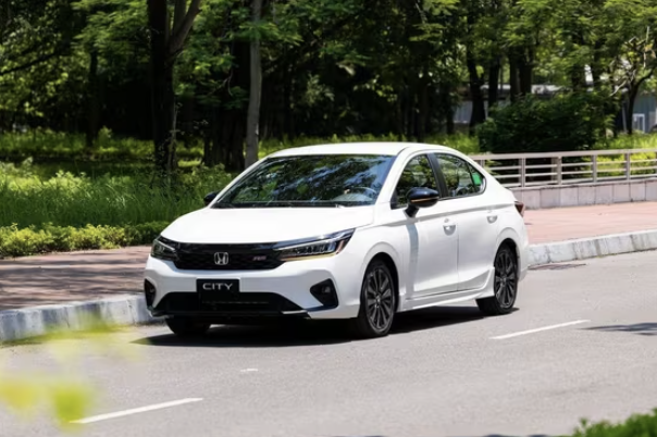 Honda có chương trình ưu đãi 50% phí trước bạ cho Honda City.