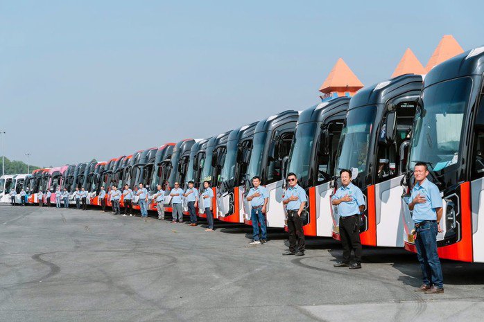 Giá xăng dầu tăng, công ty du lịch xoay sở đủ cách giữ giá tour