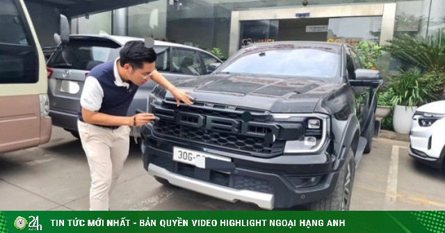 Xe bán tải đồng loạt được rao bán 'cắt lỗ', showroom dè chừng nhập hàng vì lo ế khách