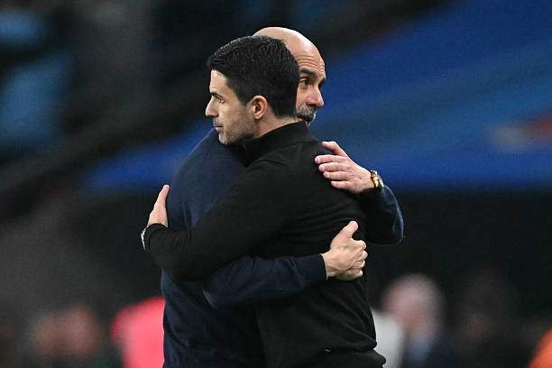 Guardiola trở thành HLV đầu tiên đoạt 5 chức vô địch League Cup, ông vẫn phủ cái bóng quá lớn lên Arteta trong mùa giải có thể là cuối cùng với bóng đá Anh