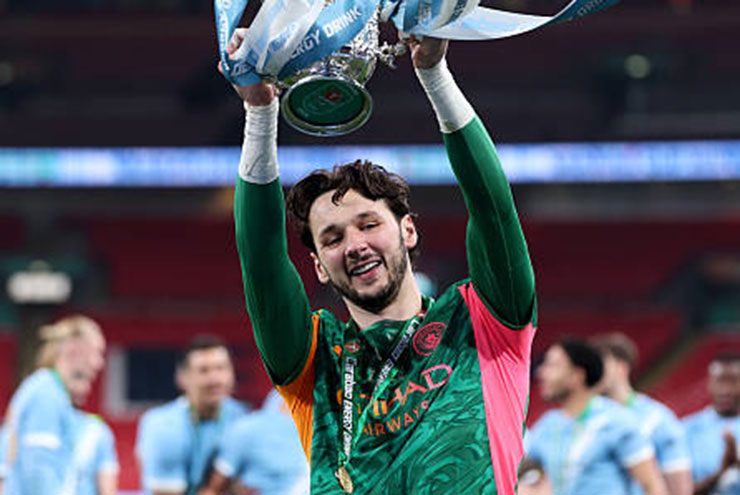 Thủ môn James Trafford