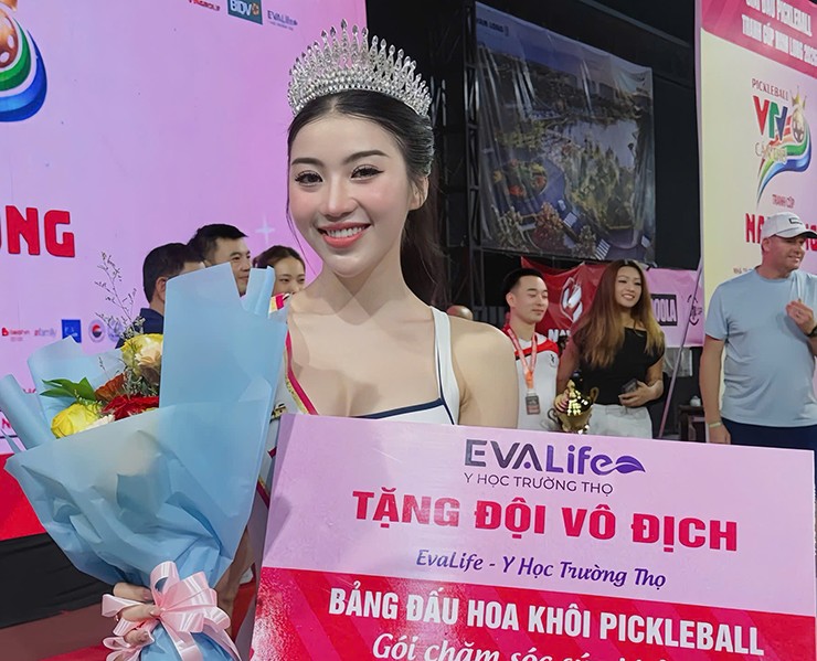 Á hậu Huyền My rướm máu vì chơi pickleball, hot girl Diệp Anh ẵm giải hoa khôi - 2