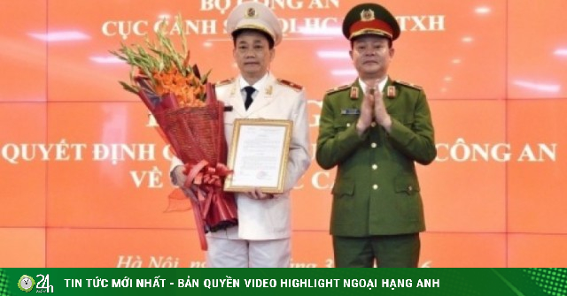 Thiếu tướng Nguyễn Mạnh Hùng giữ chức vụ Phó Cục trưởng C06