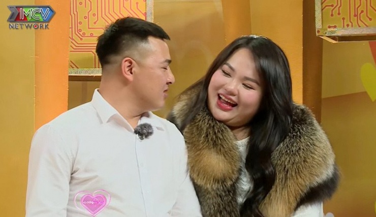 Cặp đôi trải qua sự cố hy hữu trong ngày cưới. Ảnh cắt từ clip 