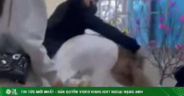 Nữ sinh lớp 12 Trường Cao đẳng Điện tử - Điện lạnh Hà Nội bị đánh dã man trong lớp học: Công an đã tiếp nhận vụ việc