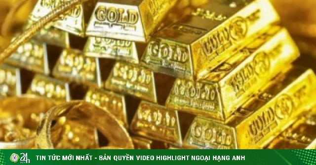 Hy hữu: Mẹ cất tiền vàng trong tủ lạnh cũ, con trai không biết đem bán sắt vụn