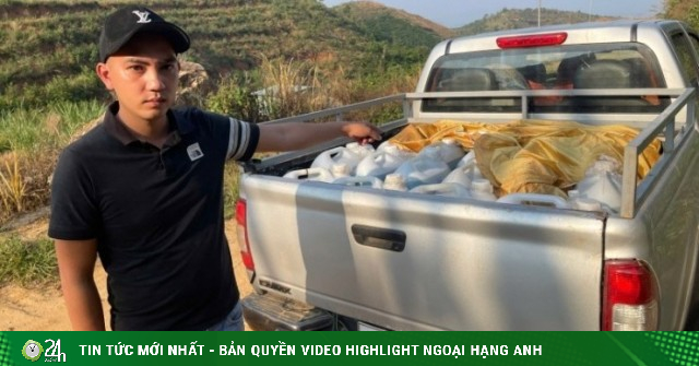 Bắt vụ nghi vận chuyển khoảng 900 lít xăng qua biên giới