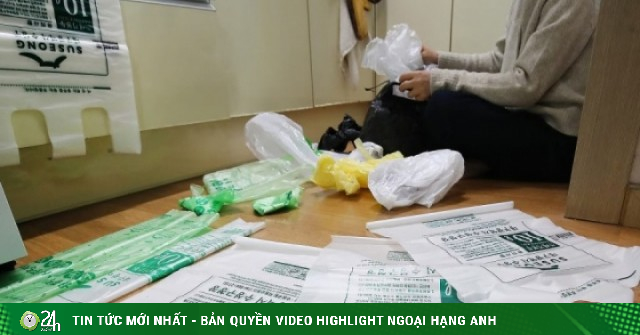 Người Hàn Quốc đổ xô mua túi rác giữa khủng hoảng xăng dầu