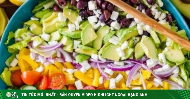 6 thực phẩm nhà nào cũng có, ăn sống bổ dưỡng hơn cả khi nấu chín