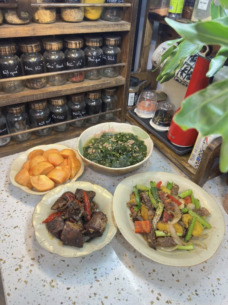 Những mâm cơm 3 người dưới 150.000 đồng của mẹ đảm Hải Phòng - 8