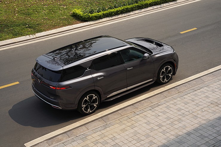 Giá xe VinFast VF 9 cập nhật tháng 3/2026 - 11