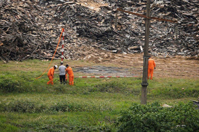 Khung cảnh hoang tàn sau vụ cháy nhà xưởng ở Thanh Liệt, Hà Nội - 6