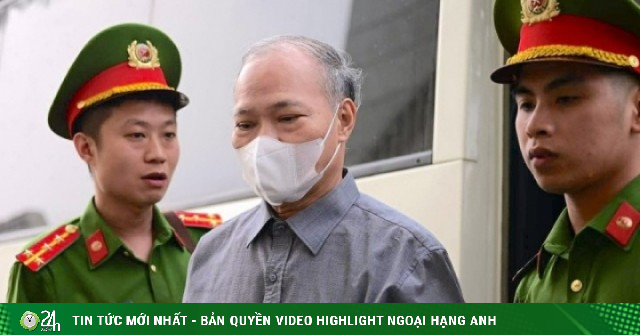Cựu thứ trưởng Hoàng Văn Thắng: 'Làm tốt, anh em đến cám ơn thì nhận'
