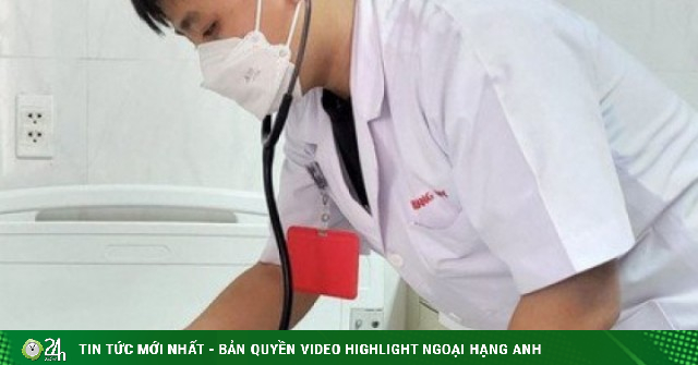 Dấu hiệu bệnh tay chân miệng chuyển bệnh nặng cần đưa đến viện ngay lập tức, kể cả khi trẻ đang chơi