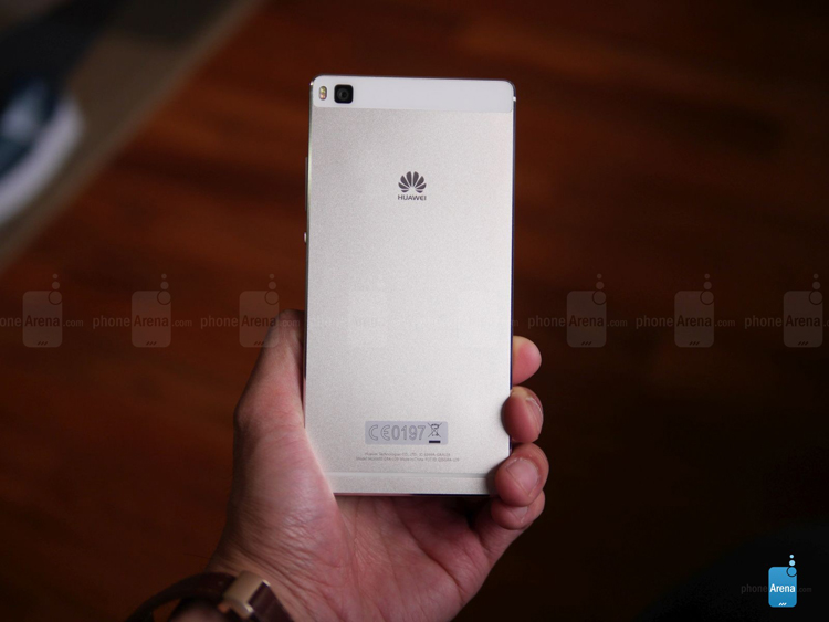 Đập hộp smartphone Huawei P8 vỏ nhôm nguyên khối - 13