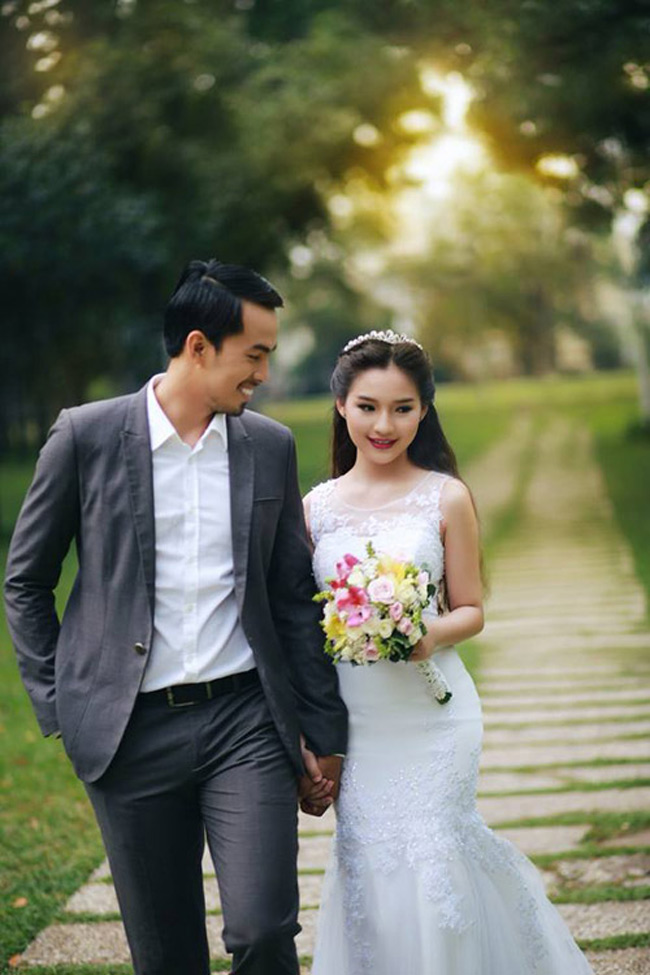 Duy Nhân hơn vợ 5 tuổi. Hai người đã có thời gian tìm hiểu 4 năm trước khi làm đám cưới.