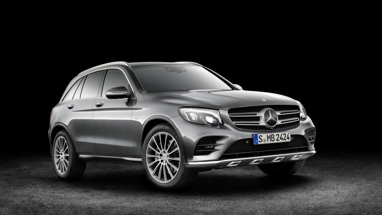 Mẫu GLC 2016 đã trình diện tại Triển lãm xe hơi ở Thượng Hải 2015. Tuy nhiên đây là lần đầu tiên Mercedes-Benz tiết lộ chi tiết về mẫu xế mới này.