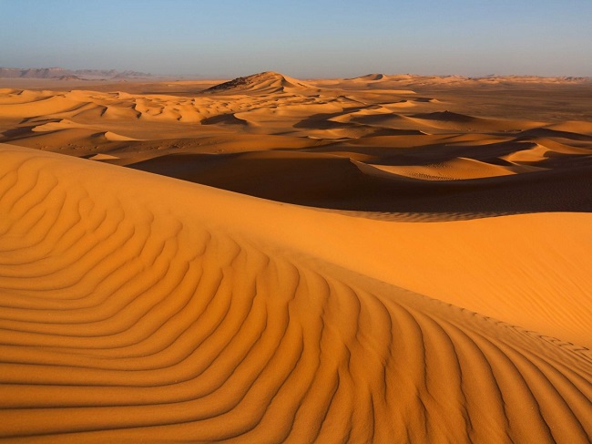 Khám phá sa mạc Sahara, sa mạc lớn nhất châu Phi.