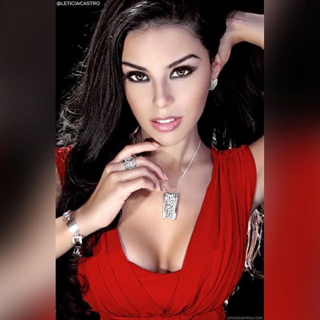 Thứ hai là cô nàng nóng bỏng&nbsp;Leticia Castro. Cô hiện là MC thời tiết cho kênh&nbsp;Noticias Univision Nevada, bang Nevada &#40;Mỹ&#41;. Leticia Castro từng được trao vương miện Hoa hậu&nbsp;Summerlin ở Las Vegas.