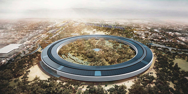 Apple Park trông như một chiếc nhẫn, còn được gọi là trụ sở phi thuyền của Apple. Công trình này&nbsp;sẽ chính thức được Apple đưa vào sử dụng từ tháng 4/2017.