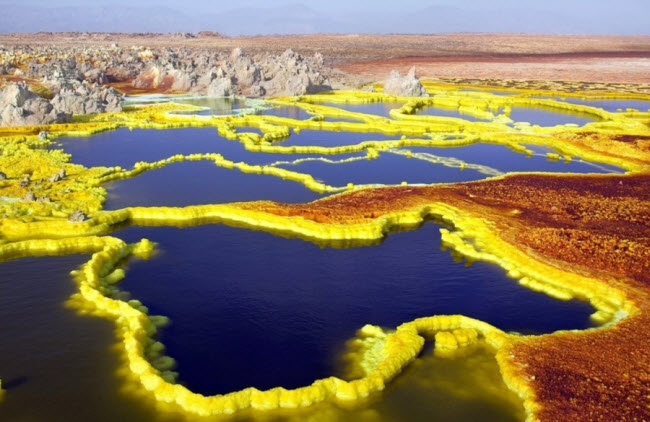 Núi lửa Dallol ở Ethopia.