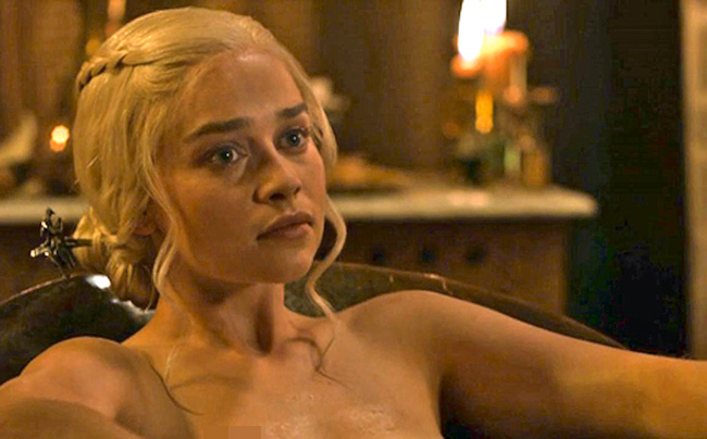 Emilia Clarke khẳng định cô không cần diễn viên đóng thế trong bất kỳ cảnh quay nào.