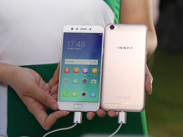 OPPO F3 chính thức trình làng với camera selfie kép góc rộng x2