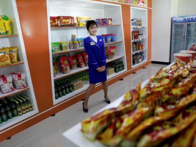 Cách Kim Jong-un dẫn dắt Triều Tiên “thoát Trung”