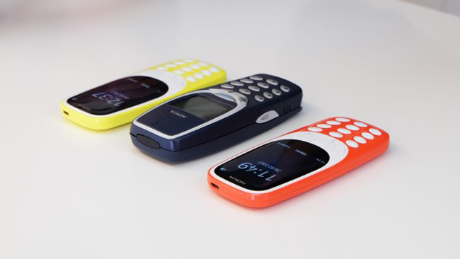 Chiếc Nokia 3310 &#40;2017&#41; đã chính thức có sẵn tại một số nhà phân phối tại Việt Nam với giá bán 1,06 triệu đồng.