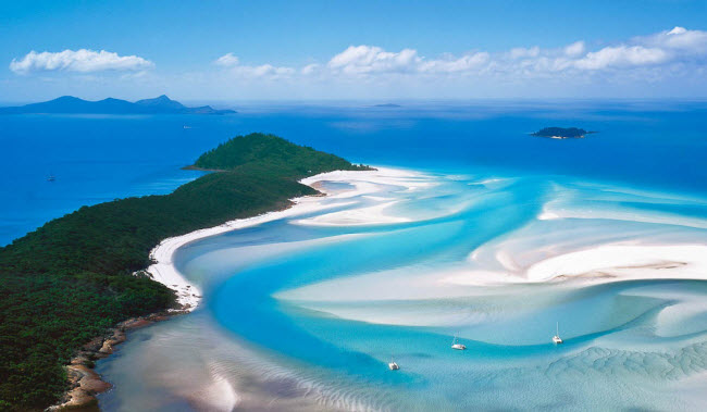 Whitehaven Beach, Australia: Bãi biển có chiều dài 7km chạy dọc hòn đảo Whitsunday.