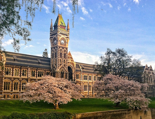 Đại học Otago là 1 trường công lập, tọa lạc tại&nbsp;Dunedin , Otago , New Zealand.&nbsp;