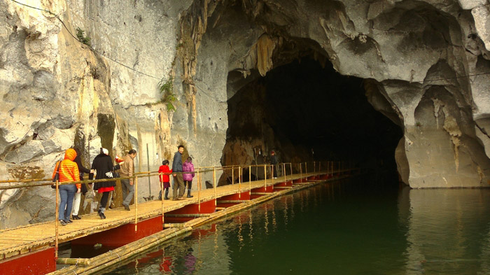 Đến Hòa Bình đừng quên lạc vào văn hóa Mường, “Hạ Long trên cạn” - 7