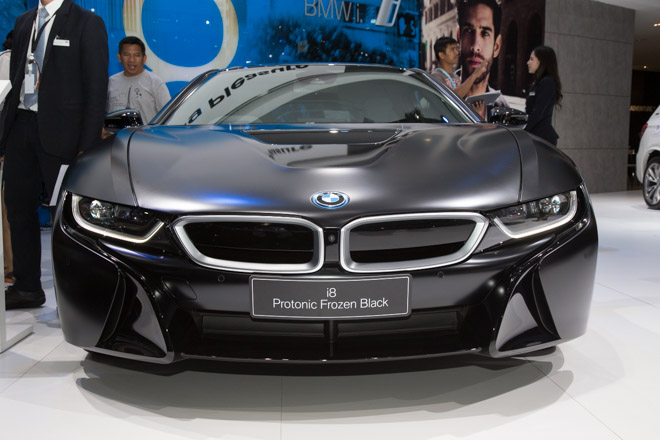 BMW ra mắt phiên bản giới hạn cho siêu xe Hybrid i8 - 4