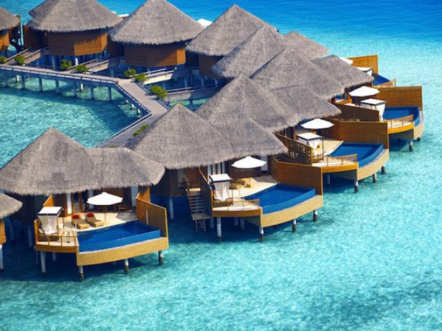 Tới xứ thiên đường Maldives tận hưởng tuần trăng mật, bạn không thể bỏ qua những địa điểm xa hoa này